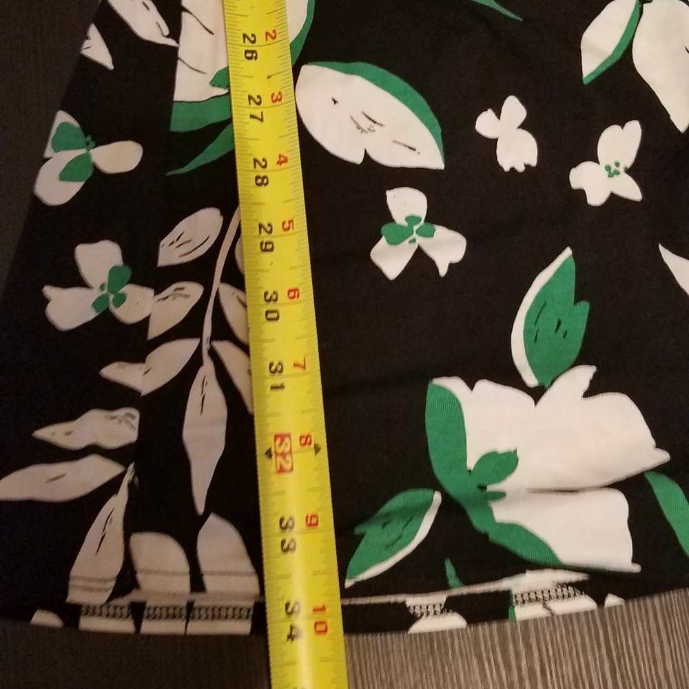 A New Day Floral Wrap Dress (B6) - Picture 6 of 6